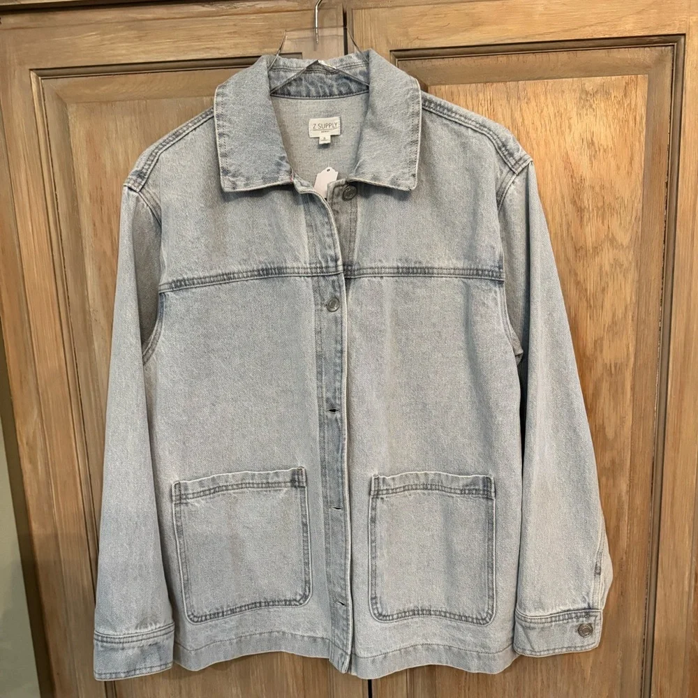Z Supply On The Road Denim Jacket - Picture 4 of 8